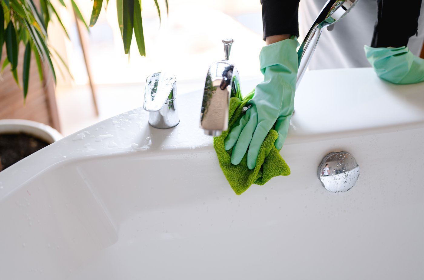 Bond clean in progress